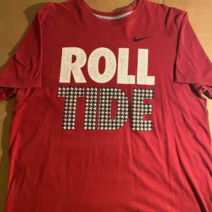 Nike - University of Alabama  T-Shirt (gently worn)